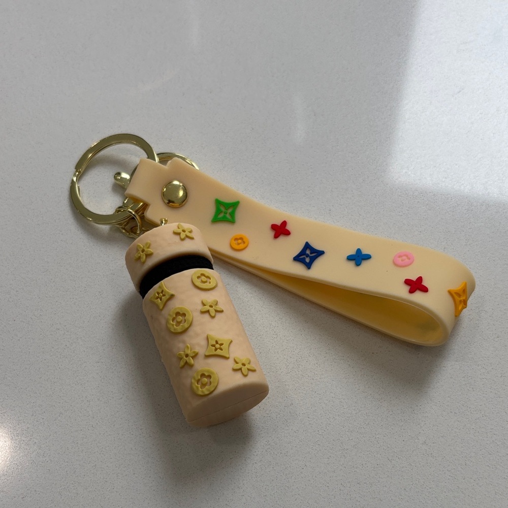 Fashion LV KEYCHAIN
